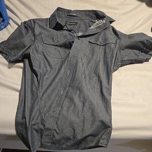 Men's Short Sleeve Button-Up Shirt